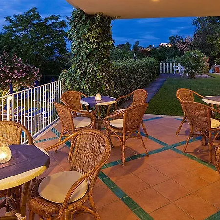 فندق Continental Mare 4*